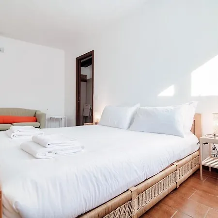 Apartman Design With Historic Beams Cotto Lombardo Como